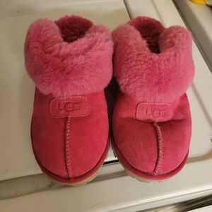 Ugg hot pink slippers